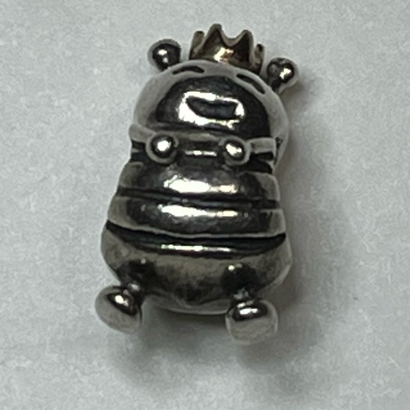 ๐๐Pandora Retired Sterling Silver Queen Bee Bead With 14K Gold Crown - Picture 8 of 11